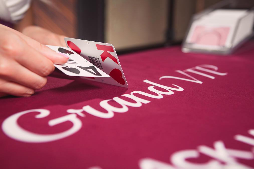 Khám phá casino royale online hd trải nghiệm giải trí đỉnh cao ngay hôm nay