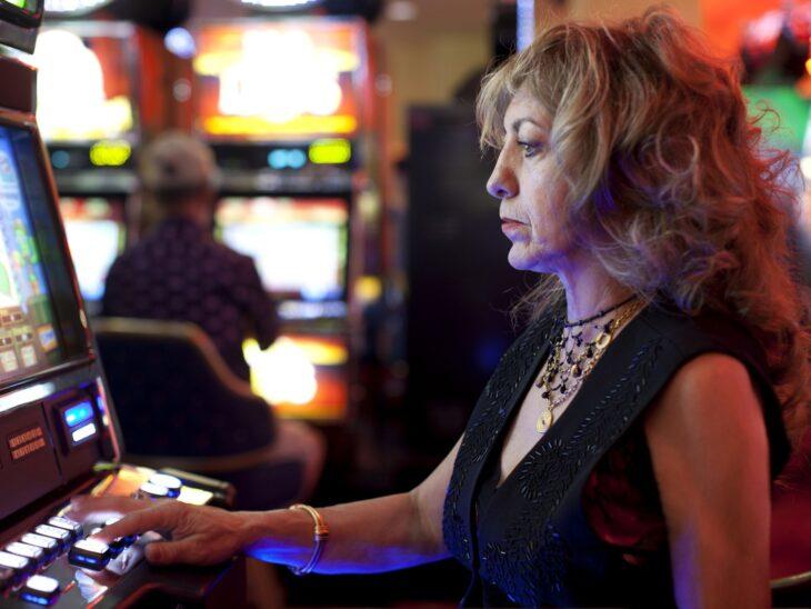 Khám phá thế giới Ong Trum Poker với những chiến thuật chơi bài đỉnh cao